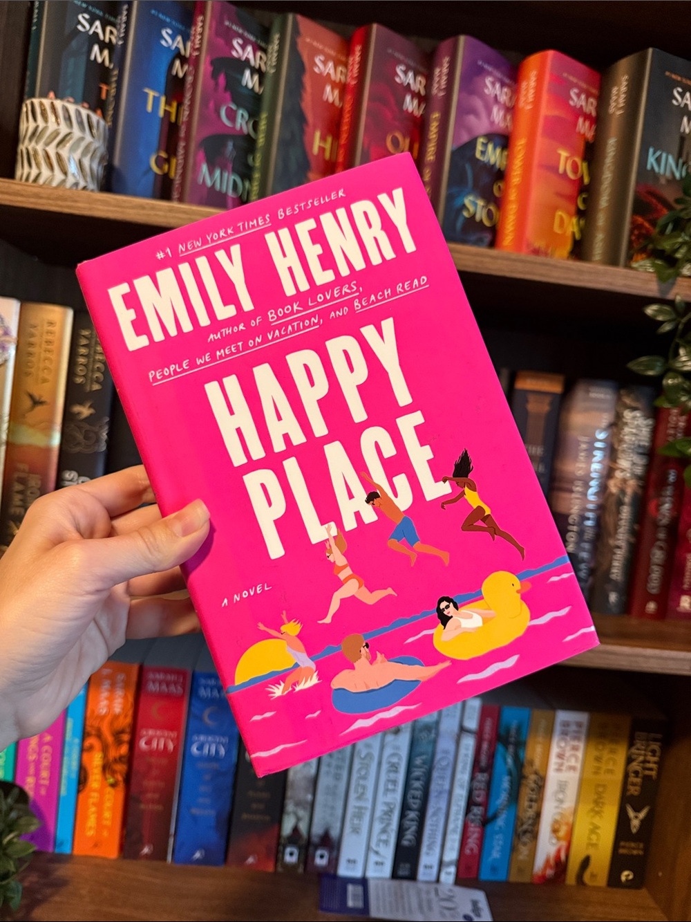 Happy Place book by Emily Henry